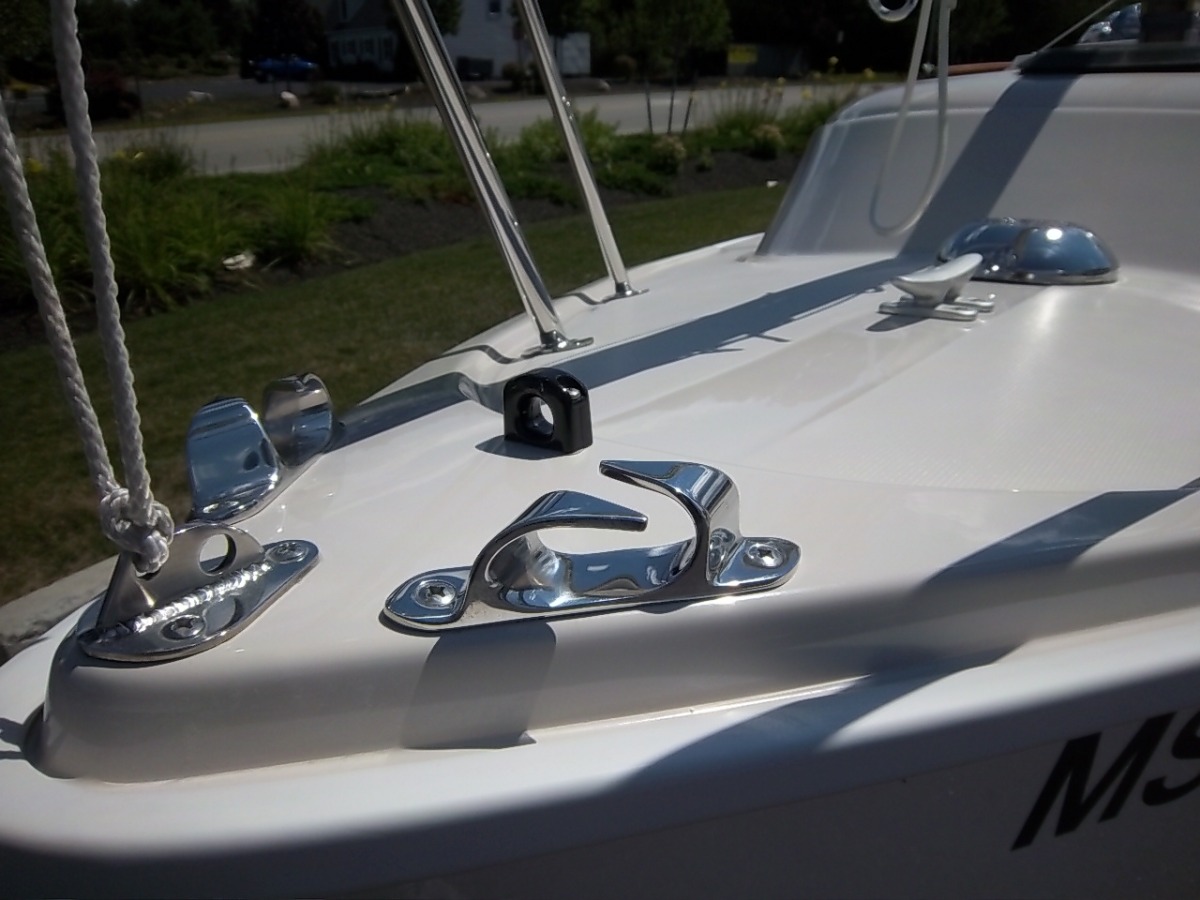Rekommenderas: Marine Bow Chock